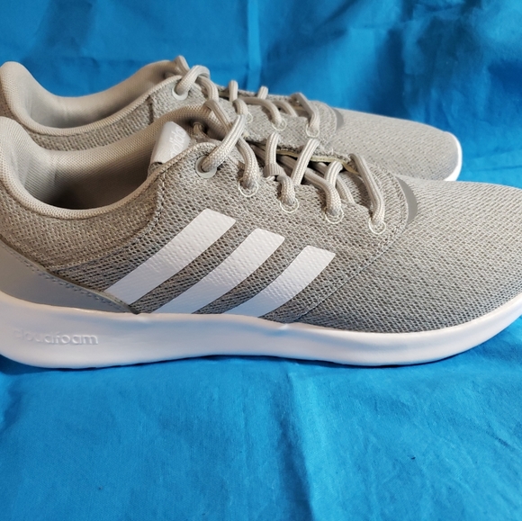 Women’s Adidas Cloudform Running Shoes - Picture 4 of 8